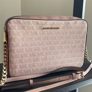 Michael Kors Jet Set Large Crossbody Bag